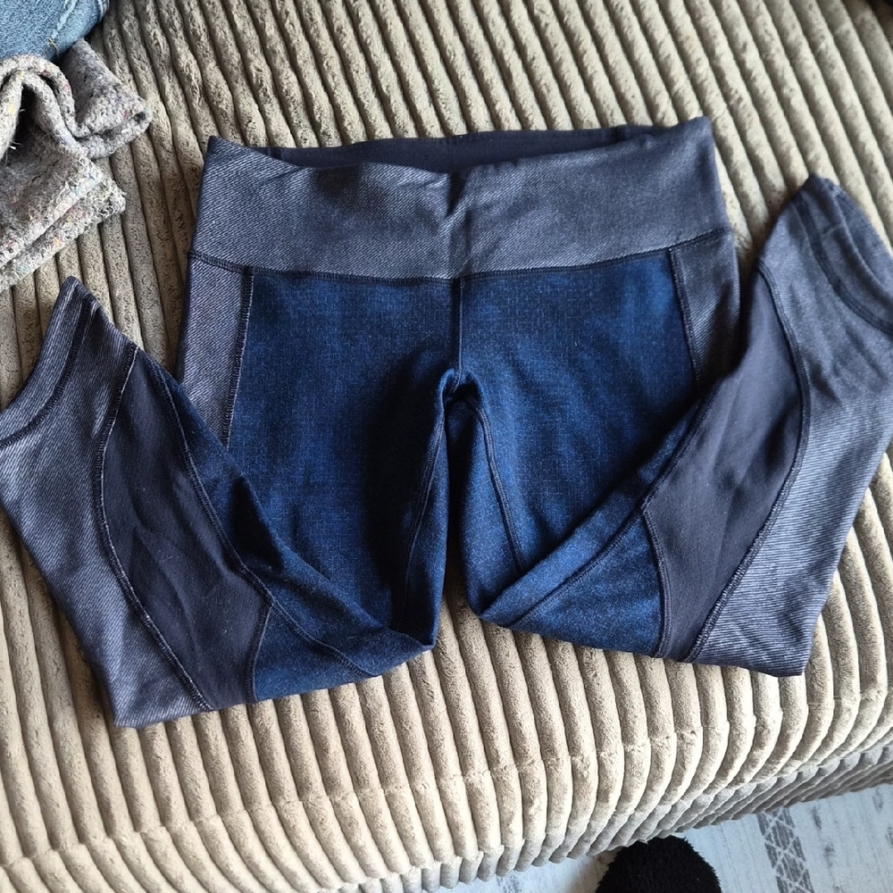 Lululemon Blue and ZYIA Black Ombre Sz 6 & 6-8 - Picture 4 of 10